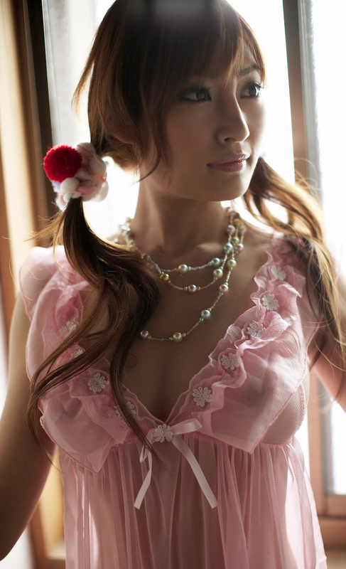 東瀛美女  Sexy People 俊男美女  (严禁贴色情)