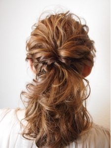 三髮型晚装  Hair Styles+Hair Weaving 織髮