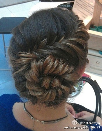   Hair Styles+Hair Weaving 織髮