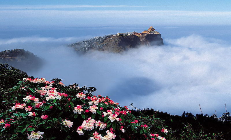 峨眉山  World Travel 世界旅遊