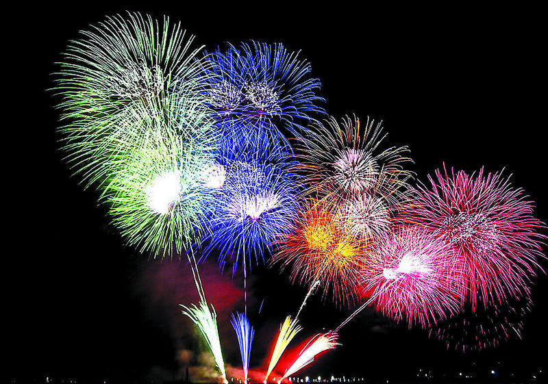 烟花绽放 ....  [高清版]  Fireworks 烟花
