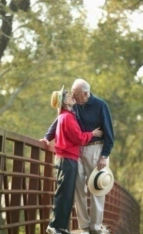 我又要  Kiss 我要咀咀