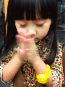 4 ages girl : 變變變  Magic 魔术 + 教学