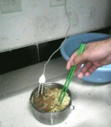 Joke:移动就是比联通好   一天三笑 + 解悶處