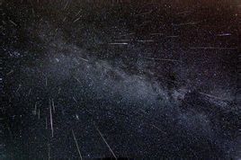 英仙座流星雨-Perseids  天文探討