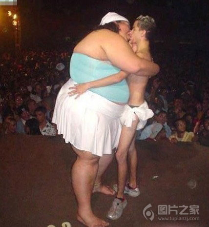   Kiss 我要咀咀