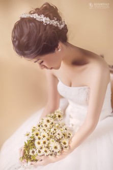 让你更靓丽年轻的发型  Hair Styles+Hair Weaving 織髮