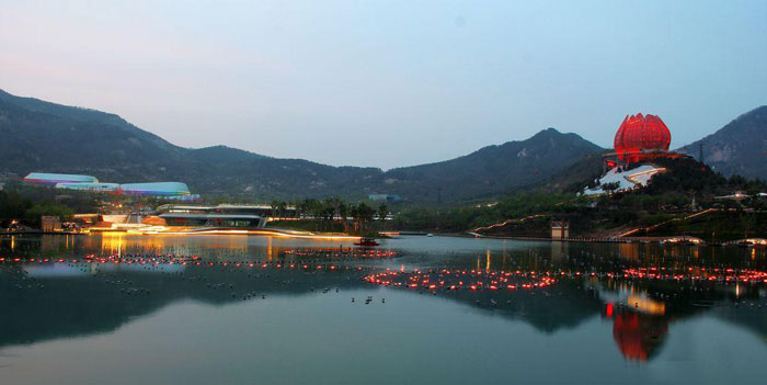   World Travel 世界旅遊
