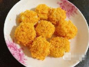 香蕉美食專門店  中菜 + 西式美食
