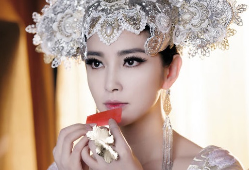 李冰冰妖艳豁出去  movie stars 明星歌星
