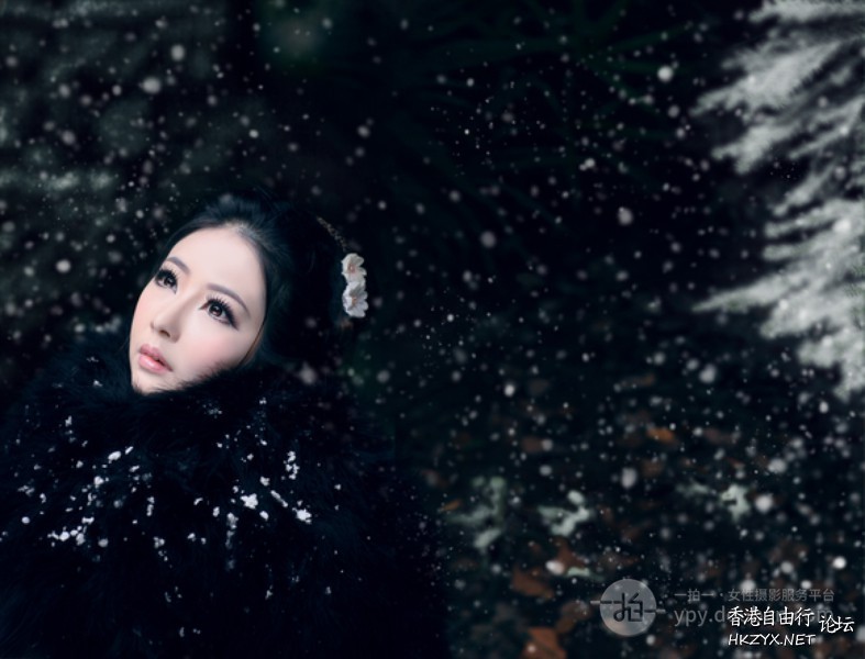   lovely - charming 可愛迷人