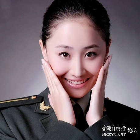   lovely - charming 可愛迷人