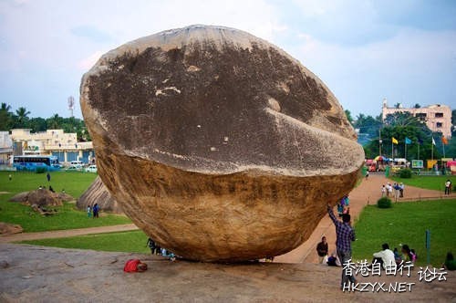 《印度平衡巨石》  World Trave...欧美