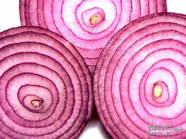"洋蔥放襪裡除臭法 "  生活竅门