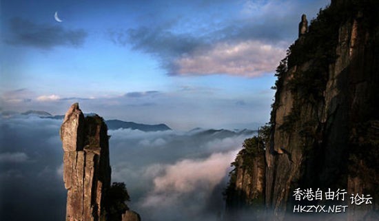 中國月明山  World Travel 世界旅遊
