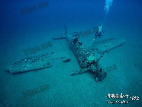 百慕達驚現水晶金字塔  世界奇闻