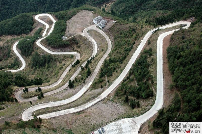 这样的公路你敢开么？  World Trave...欧美