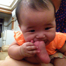 體操界的一枚新星  Funny Baby