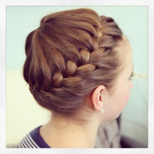   Updos training 晚裝教室