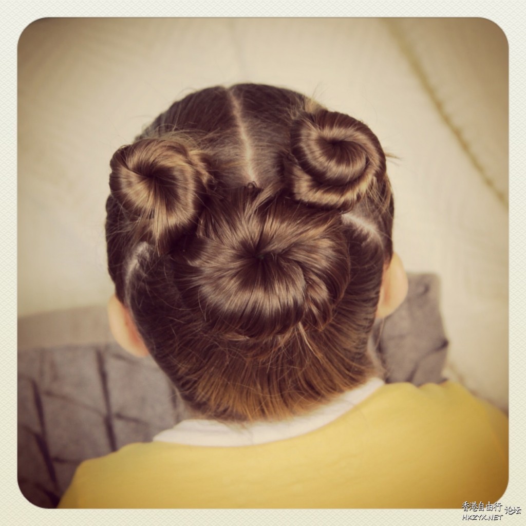   Updos training 晚裝教室