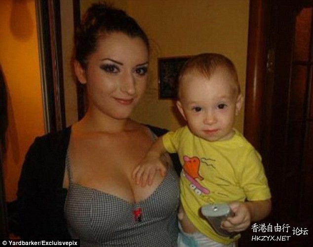 新妈妈哺乳期乳房保健  媽媽 + 寶寶