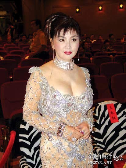 66岁“中国第一美妇”宫雪花  娛楽新闻