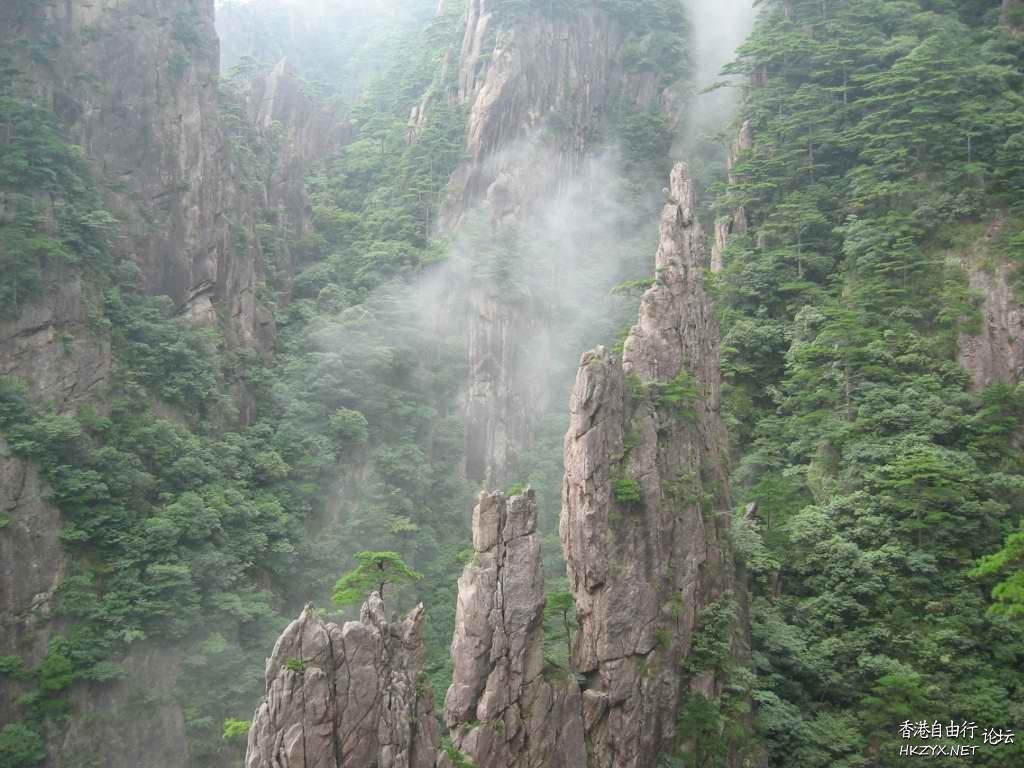 莲花峰位于黄山  ChinaTravel 中國觀光景點