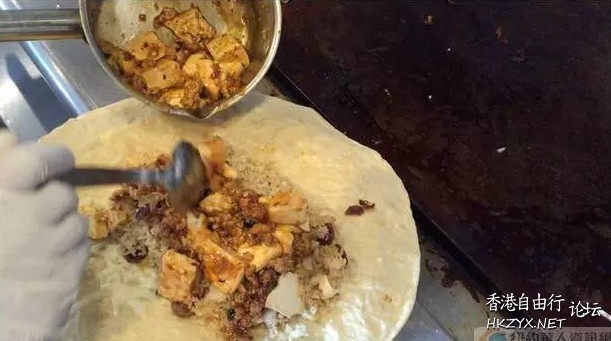 “中國卷餅”風靡紐約  中菜 + 西式美食