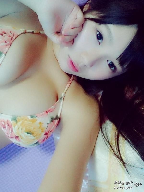 胸大嗎？寫出妳的煩惱！  吹水咖啡室