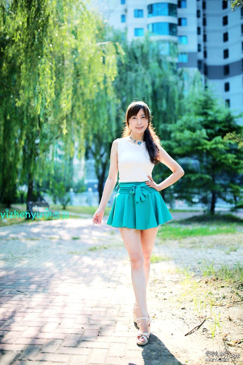 超短裙美女  Fashion 與妳分享