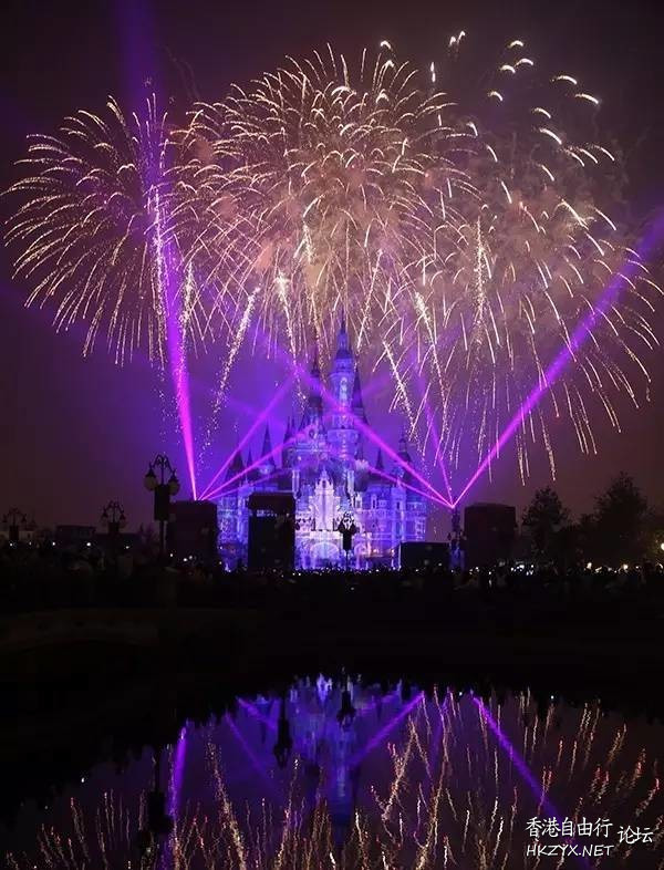   Fireworks 烟花