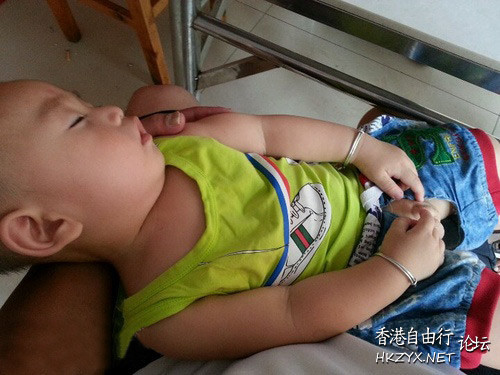 Baby: 我裸體是為了藝術  Funny Baby