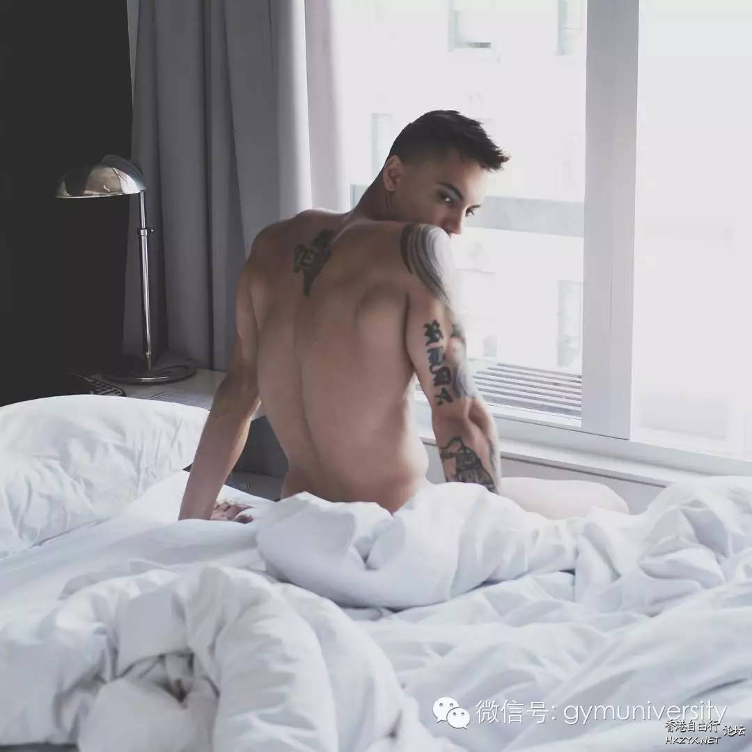 俊美帅哥全裸秀  Sexy People 俊男美女  (严禁贴色情)