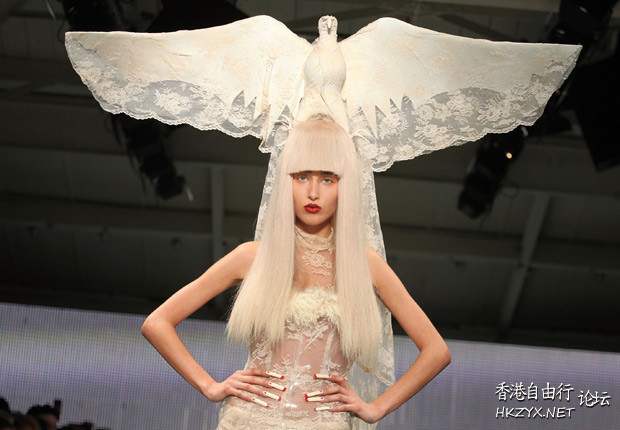   Hair Styles+Hair Weaving 織髮