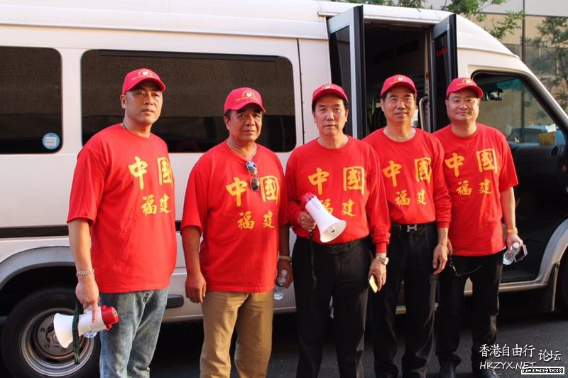 侮辱耶稣，亵渎佛主，美国还保护他？谁这么横？  热门话题+新闻 + UFO