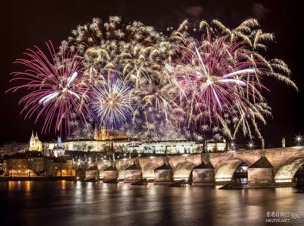   Fireworks 烟花