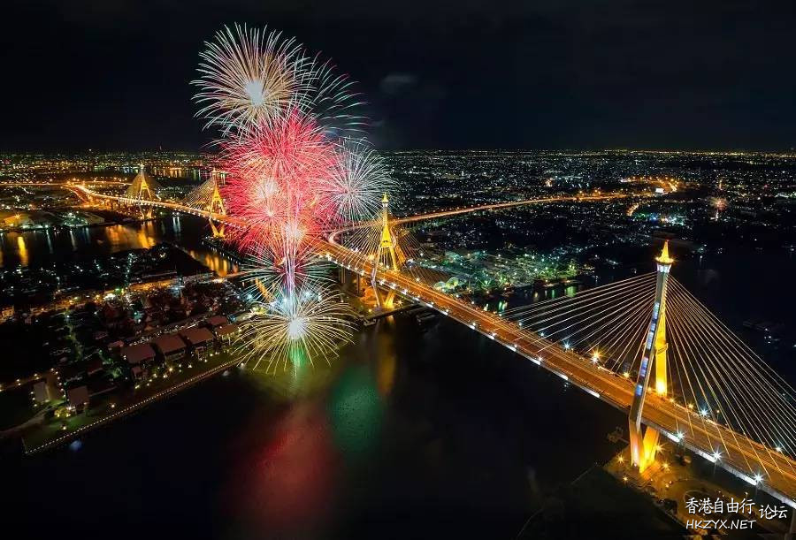  Fireworks 烟花