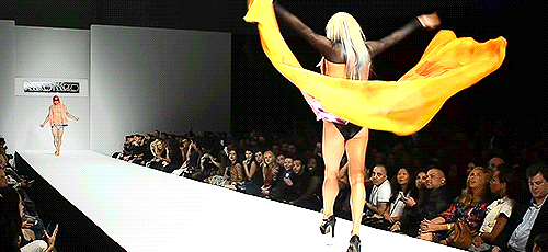   Fashion 與妳分享