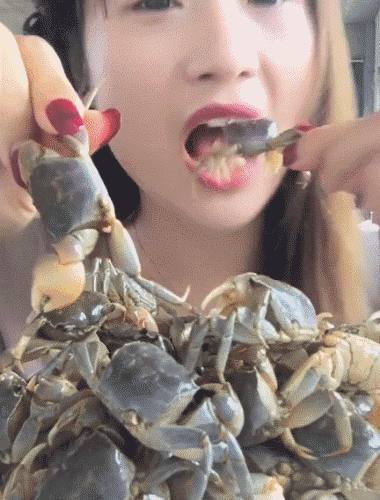乳房大是否等於無腦  ?  Ladies World 女性世界