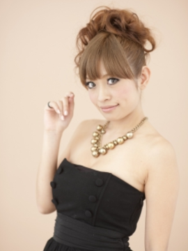 千絲万縷 sweet hair styles  Hair Styles+Hair Weaving 織髮