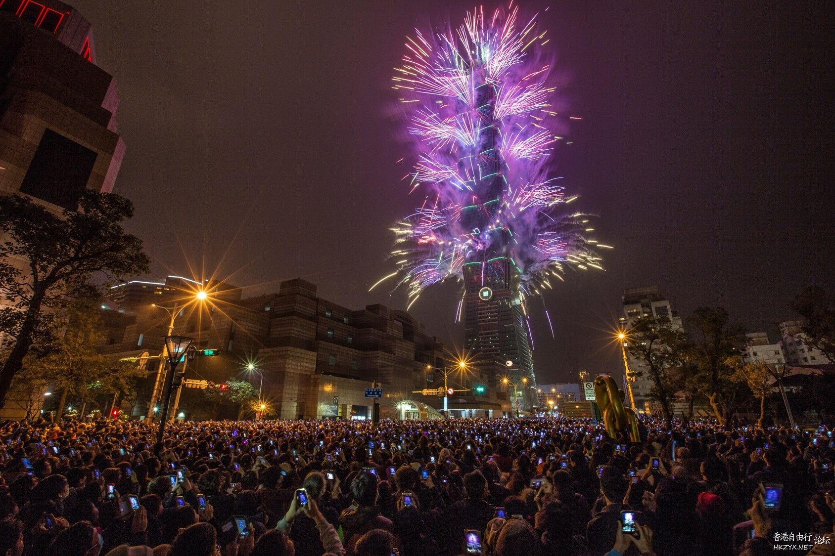   Fireworks 烟花