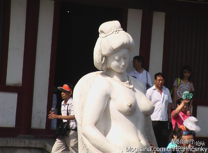 安禄山如何征服杨贵妃  歷史回顧