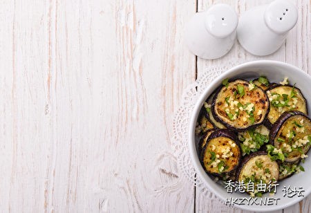 多吃茄子可保护心血管  中菜 + 西式美食