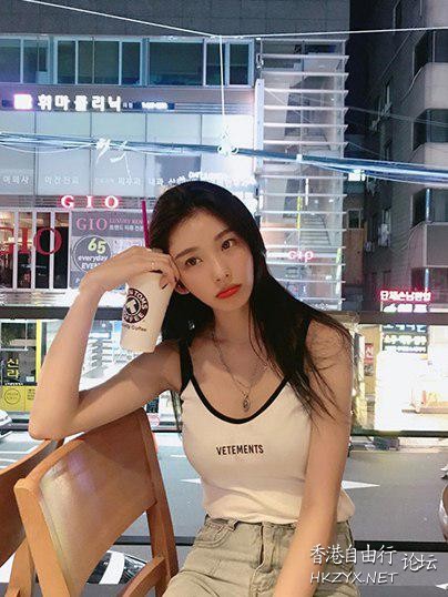 比基尼辣妹  Sexy People 俊男美女  (严禁贴色情)