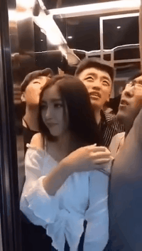   路见不平