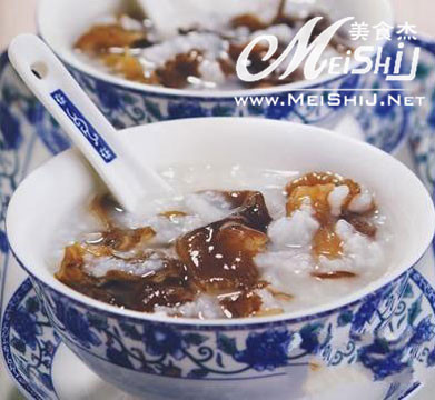 活血-桃仁粥的做法  女性健康食療